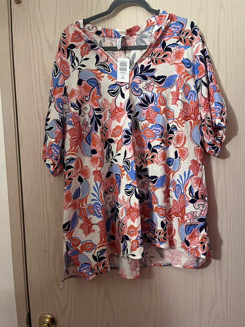 torrid Floral Split-Neck Tunic in Coral, Blue & Black